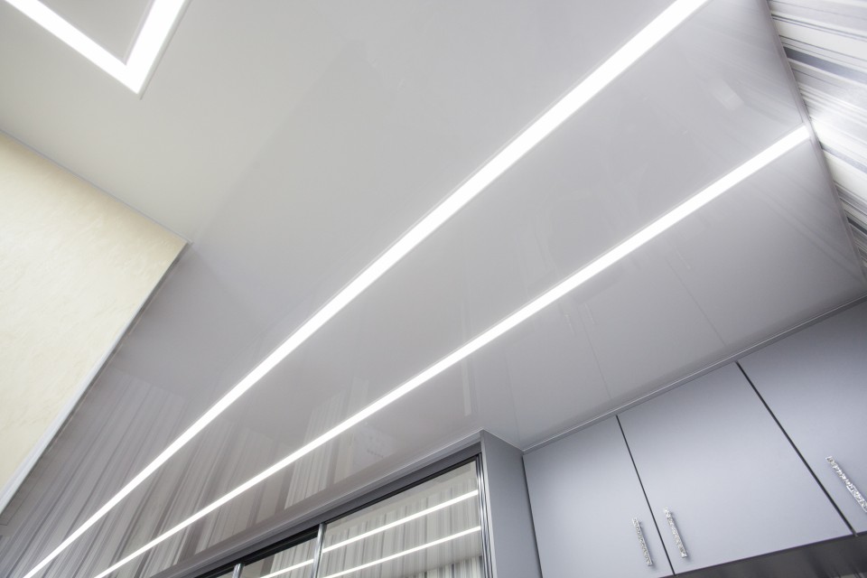 Заказать световые потолки с линией света в г. Борисоглебск